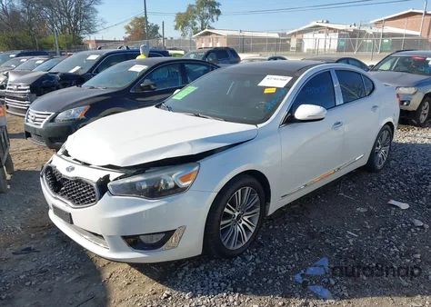 2016 Kia Cadenza Premium z USA, uszkodzony, nr VIN KNALN4D74G5217736